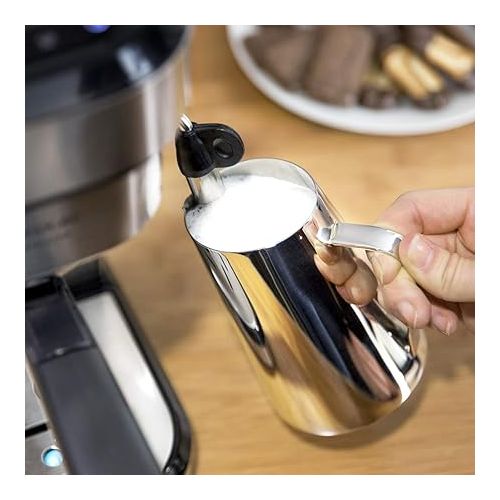  Cecotec Espressomaschine mit Doppelauslauf Cafelizzia Steel. 1350W, Siebtrager mit zwei Filtern, schwenkbare Dampfduse, 20 bar Druck, abnehmbarer 1,2L Wassertank, Edelstahl.