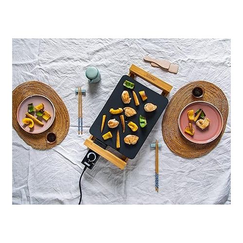  Princess 01.103014.02.001 Table Chef Pure Black, Bamboo, 2500 W