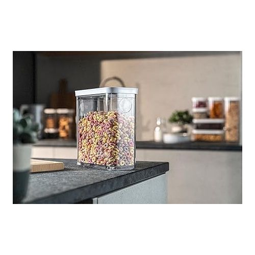  ZWILLING Fresh & Save Cube Box, Size 3M, Modular & Stackable Storage Jar, Airtight & Vacuum Storage, Dishwasher Safe, Transparent