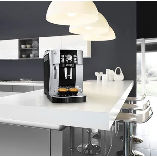  De'Longhi ECAM 21.117.SB Kaffee-Vollautomat, 1.8 liters, Schwarz