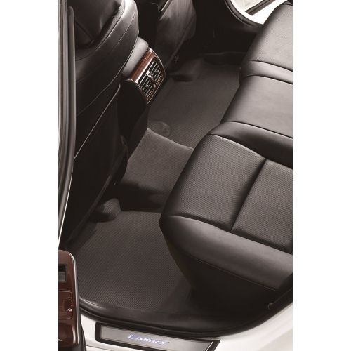  3D MAXpider Front Row Custom Fit All-Weather Floor Mat for Select Subaru Impreza/ Crosstrek Models - Kagu Rubber (Black)