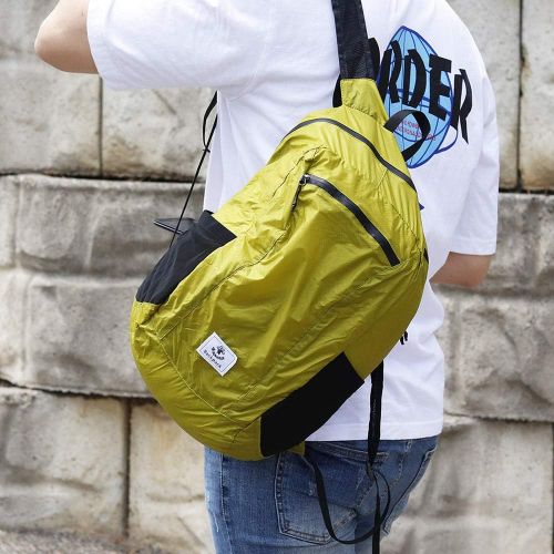 포맘스 4Monster Hiking Daypack,Water Resistant Lightweight Packable Backpack for Travel Camping Outdoor