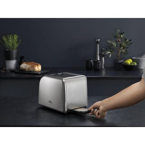  AEG AT 7750 Toaster (7 Braunungsgrad-Einstellungen, Stopp-, Auftau- & Aufwarmfunktion, extrabreite Schlitze fuer alle Brotsorten, automatische Zentrierung, Broetchenaufsatz, gebuerste