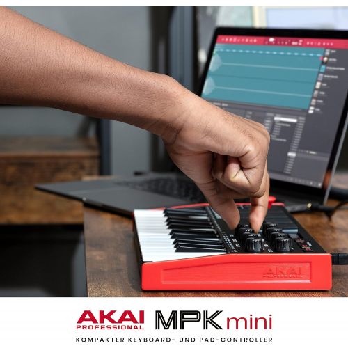  [아마존베스트]AKAI Professional MPK Mini MKIII - 25-Key USB MIDI Keyboard Controller with 8 Backlit Drum Pads, standard