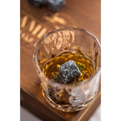  [아마존베스트]AMERIGO MAKE IT SPECIAL Impressive Whiskey Stones Gift Set with 2 Glasses - Be Different When Choosing a Gift - Luxury Handmade Box with 8 Granite Whisky Rocks & Velvet Bag - Ice Cubes Reusable - Best Man