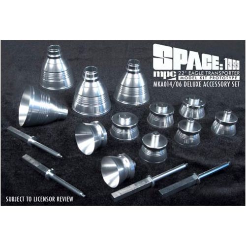  MPC Space 1999 Eagle Transporter Deluxe Accessory Set