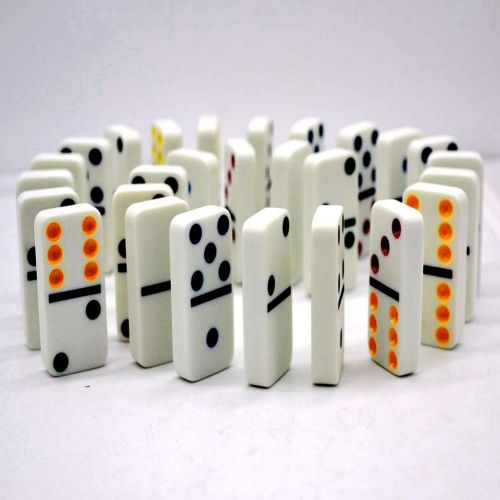  [아마존베스트]Dominoes Set Mexican Train Dominoes  AOQING Domino Game Tenons Double 6 Color 28 Dominos Tin Box Package