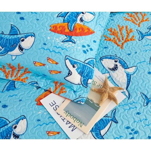  [아마존베스트]ARL HOME Kids Bedspread Set Twin Size Kids Quilts Boys Shark Bedding Kids Reversible Quilt Coverlet Cute Ocean Quilt Animal Quilt Set Kids Coverlet Lightweight Bedspreads Cartoon Shark Quil