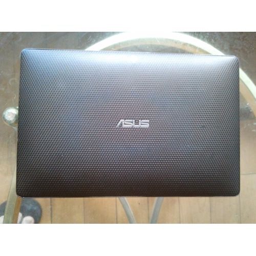 아수스 ASUS Eee Pad Transformer TF101 X1 16GB 10.1 Inch Tablet (Tablet Only)