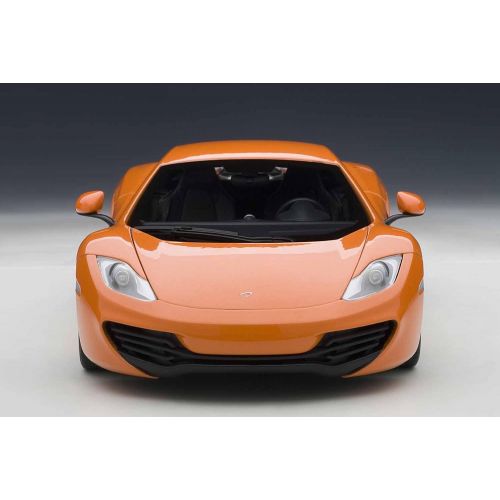 오토아트 AUTOart 76006 118 - Signature: McLaren MP4-12C, Metallic Orange