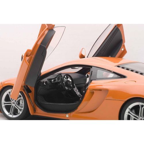 오토아트 AUTOart 76006 118 - Signature: McLaren MP4-12C, Metallic Orange