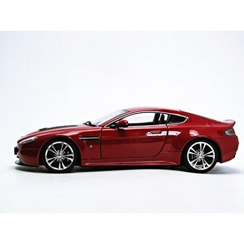 오토아트 AUTOart 2010 Aston Martin V12 Vantage in Red in 1:18 Scale By Autoart