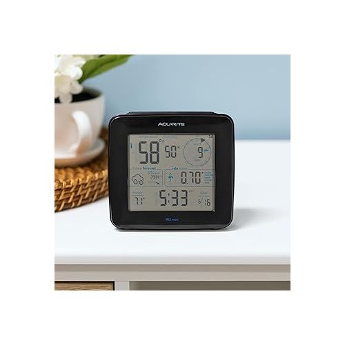  AcuRite Iris® Weather Station with Mini Wireless Display for Temperature, Humidity, Wind Speed, Wind Direction, Historic Rainfall Totals, and Hyperlocal Forecast with Built-in Barometer (01122M)
