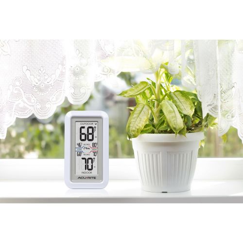  AcuRite 02049 Digital Thermometer with Indoor/Outdoor Temperature