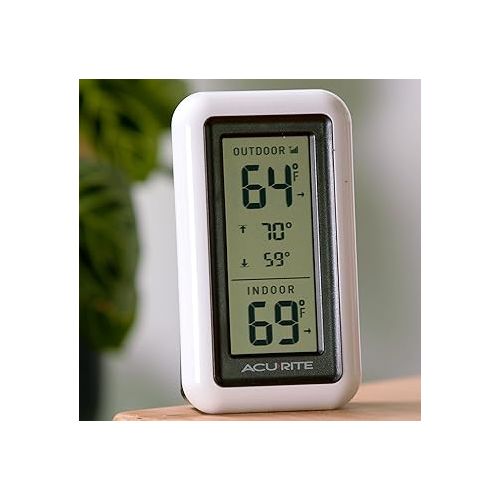  AcuRite Digital Thermometer with Indoor, Outdoor Temperature and Daily High and Lows (00424CA), White