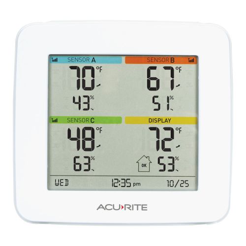  AcuRite 01095M Indoor Temperature & Humidity Station with 3 Sensors