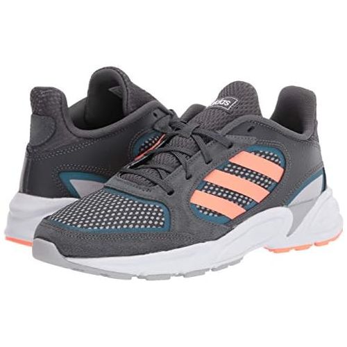 아디다스 adidas Womens 90s Valasion Running Shoe