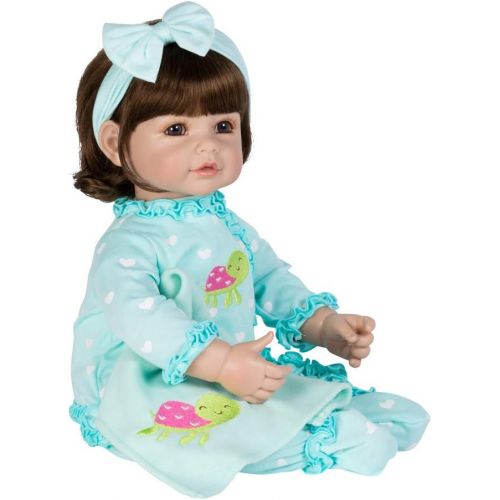 아도라 베이비 Adora ToddlerTime Sleepy Turtle Doll with jersey knit embroidered PJs and fleece blankie