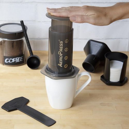  [아마존베스트]AeroPress Coffee and Espresso Maker with Tote Bag and 350 Additional Filters - Quickly Makes Delicious Coffee without Bitterness - 1 to 3 Cups Per Press