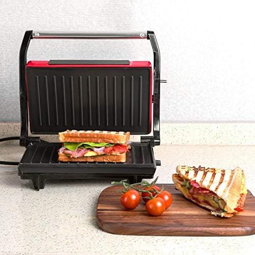  Aigostar Sandwichmaker,Panini Grill 700W Leistung, Cool-Touch-Griff, antihaftbeschichtete Platten BPA-frei, rot und schwarz