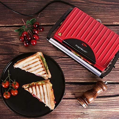  Aigostar Sandwichmaker,Panini Grill 700W Leistung, Cool-Touch-Griff, antihaftbeschichtete Platten BPA-frei, rot und schwarz