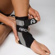 Aircast A60 Ankle Support Brace, Left Foot, Black, Medium (Shoe Size: Mens 7.5-11.5  Womens 9-13)