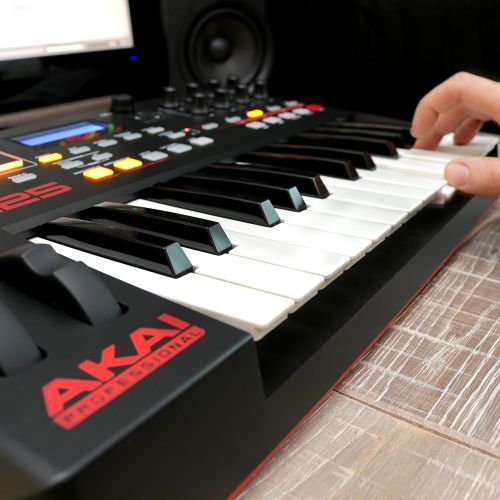  [아마존베스트]Akai Professional MPK225 | Compact 25-Key Semi-Weighted USB MIDI Keyboard Controller Including Core Control From The MPC Workstations