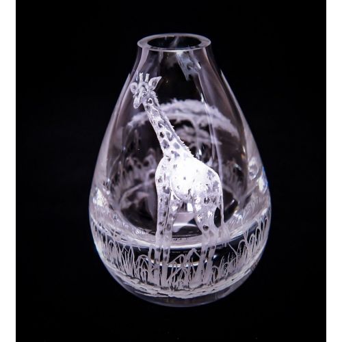  Akoko Art Handengraved Crystal Glass Hand Engraved Giraffe mini bud vase, Floral Bud vase, Home Decor, Etched Bud Vase, Bridal Gifts, Giraffe