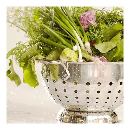  All-Clad Tools and Accessories Stainless Steel Colander 5 Quart Strainer, Pasta Strainer with Handle, Pots and Pans Silver