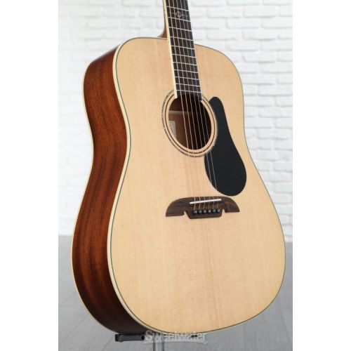  Alvarez AD60 Artist 60 Dreadnought Acoustic Guitar - Natural