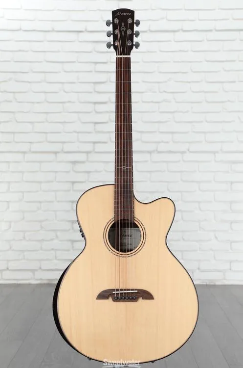  Alvarez AEBT70ce Armrest Acoustic-electric Baritone Guitar - Natural Demo