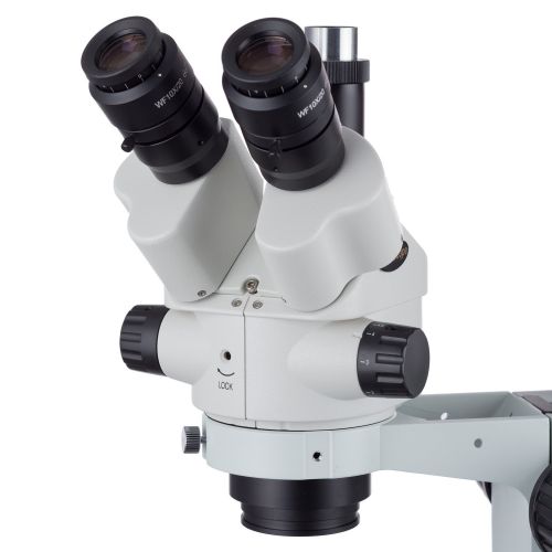  AmScope 3.5X-90X Simul-Focal Stereo Zoom Microscope on Boom Stand with an LED Light and 14MP USB3 Camera