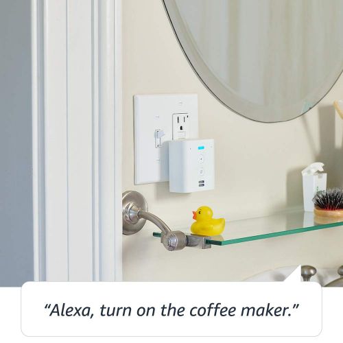  Amazon Introducing Echo Flex - Plug-in mini smart speaker with Alexa