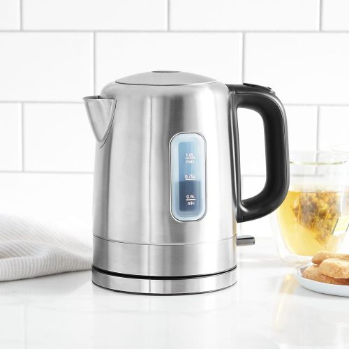  AmazonBasics Stainless Steel Portable Electric Hot Water Kettle - 1 Liter, Silver