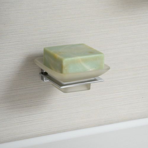 AmazonBasics Euro Towel Rack Bathroom Shelf, Polished Chrome, 21 Inch