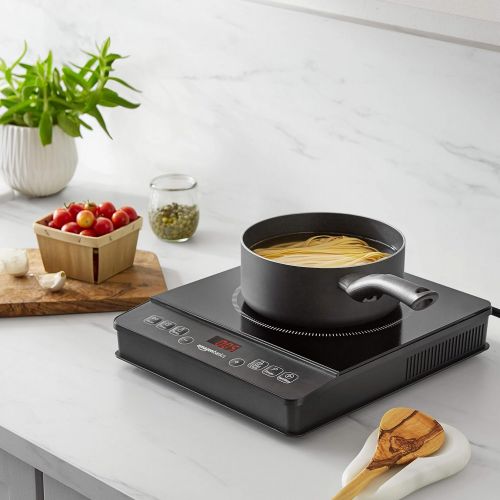  [아마존베스트]AmazonBasics 1800W Portable Induction Cooktop Burner