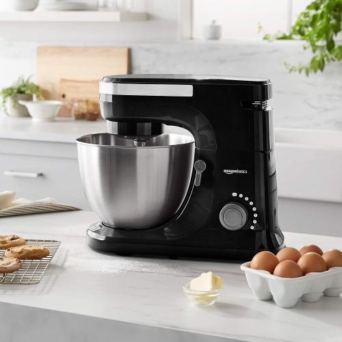  [아마존베스트]Amazon Basics Multi-Speed Stand Mixer with Attachments, Black