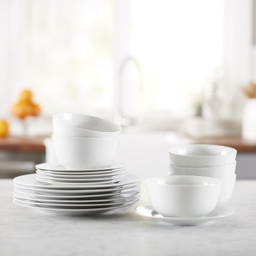  [아마존베스트]Amazon Basics 18-Piece White Kitchen Dinnerware Set, Dishes, Bowls, Service for 6