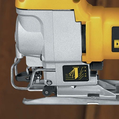  Amazon Renewed DEWALT DW317KR 5.5 Amp Top Handle Jig Saw Kit (Renewed)