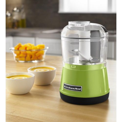  Amazon Renewed KitchenAid KFC3511GA 3.5-Cup Food Chopper - Green Apple (Renewed)