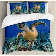 Ambesonne Turtle Cheloniidae in Ocean Aquatic Endangered Wildlife Nature Photo Duvet Cover Set