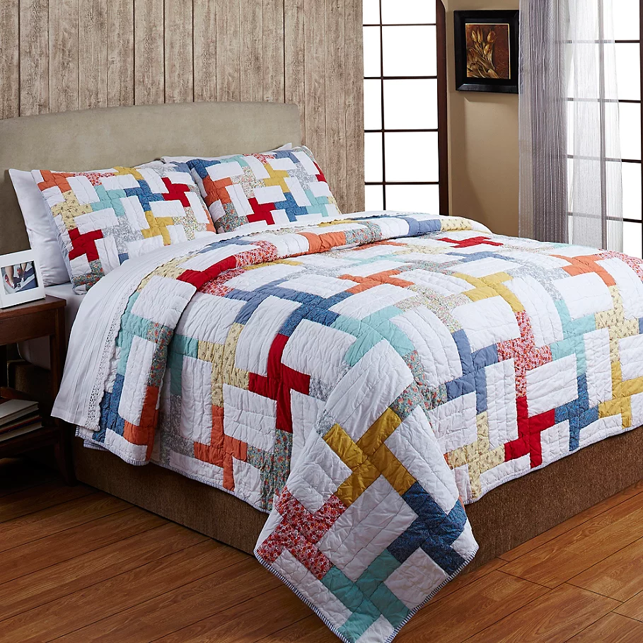  Amity Home Georgina Quilt Set