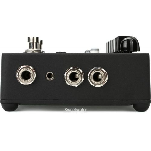  Ampeg SCR-DI Bass Preamp with Scrambler Overdrive Pedal