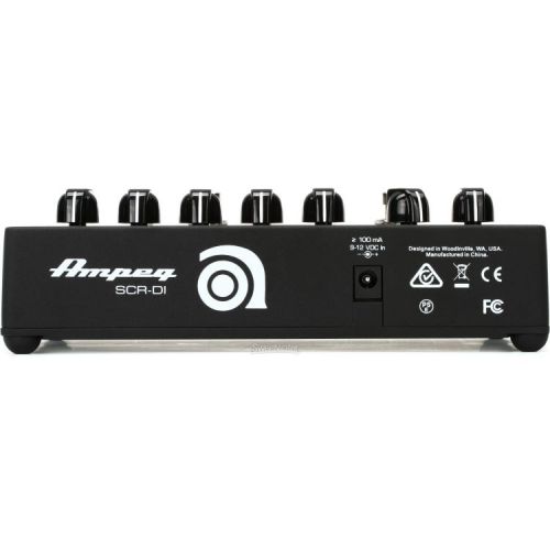  Ampeg SCR-DI Bass Preamp with Scrambler Overdrive Pedal