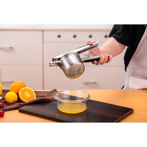  Anpro Potato Ricer and Masher, Stainless Steel Fruit and Vegetables Masher Food Ricer Press Strainer Potato Mashers Ricers: Kitchen & Dining