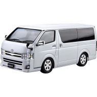 Aoshima Toyota TRG200V Hiace Super GL ’10 1:24 Model Kit