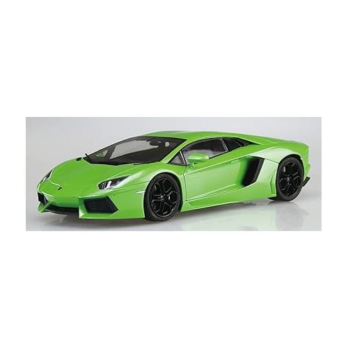  Aoshima Bunka Kyozai 01-C 1/24 Pre-Painted Model Series 2011 Lamborghini Aventador Green, Painted Plastic Model