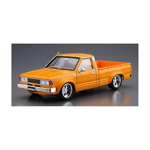  Aoshima Nissan Datsun Truck Custom 82 1:24 Scale Model Kit