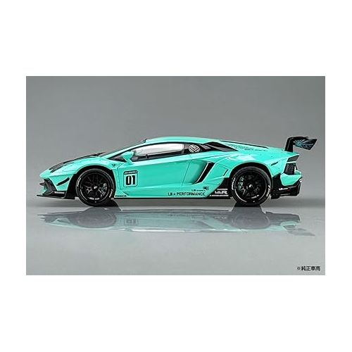  Aoshima LB Works Lamborghini Aventador (Limited Edition) 1:24 Scale Plastic Model kit