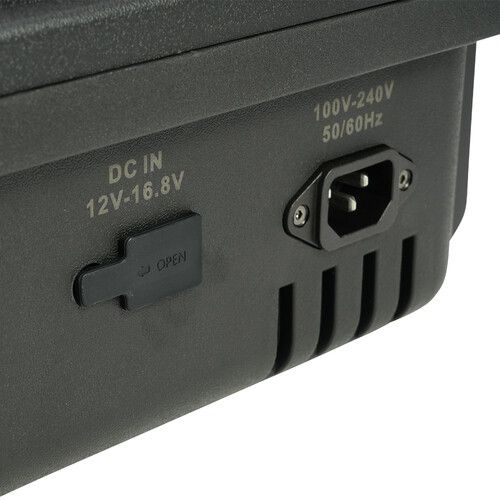  Aputure MC Pro 8-Light Charging Case (US)